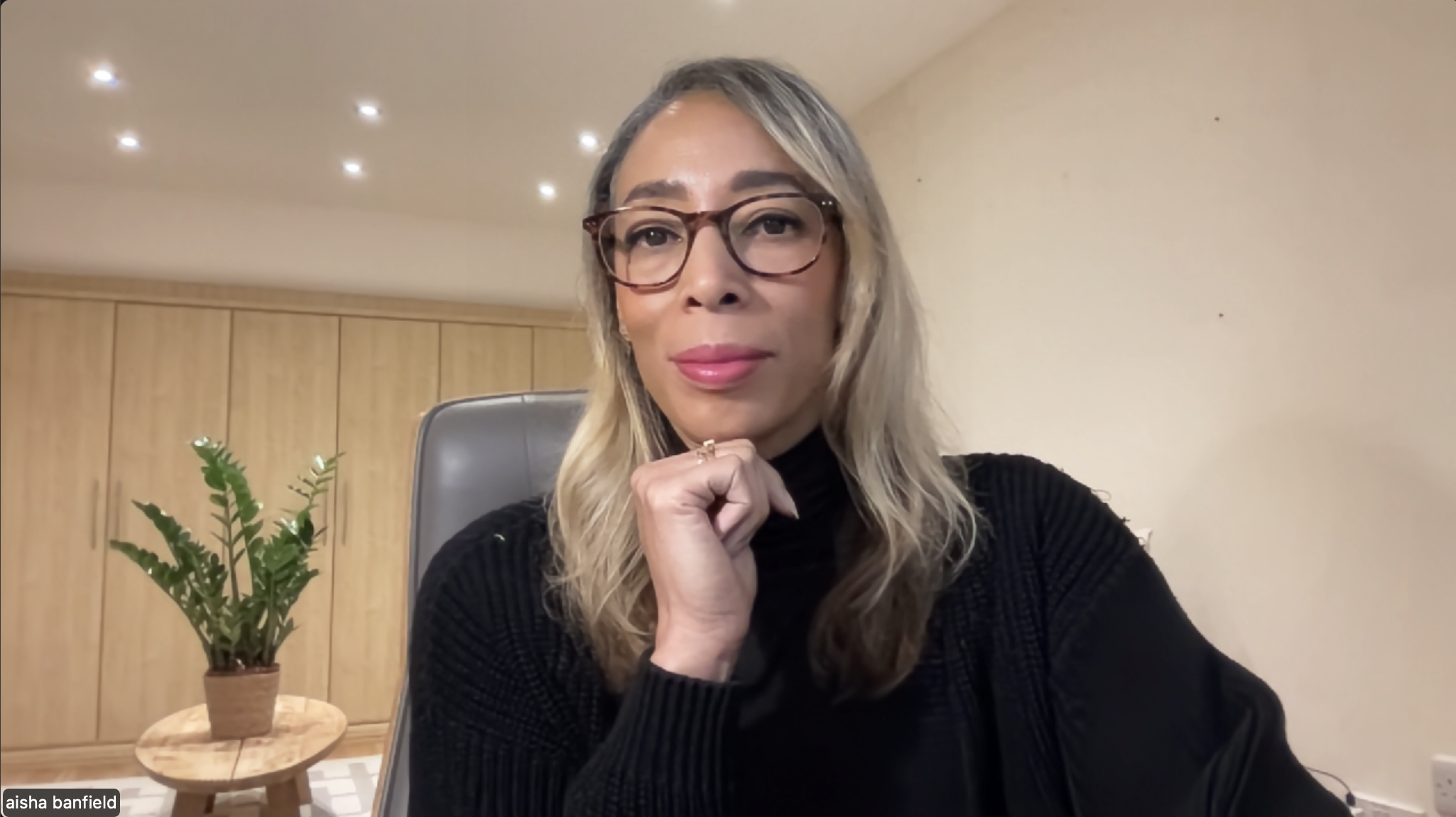 Aisha Banfield, accredited psychotherapist in Buckinghamshire
